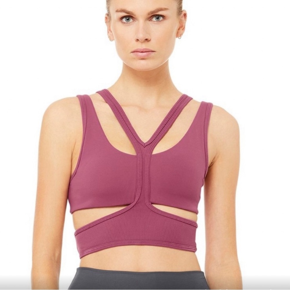 Alo yoga Light pink Trackie bra— never worn